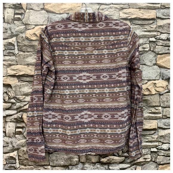 #165 Gilded Intent Buckle Distressed Southwestern Aztec Top Blouse Shirt Medium - Picture 3 of 4